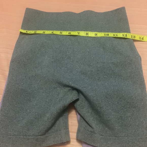 Performance shorts - Picture 4 of 9